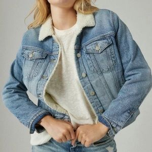 **LAST CHANCE** Hollister Denim & Sherpa Jacket